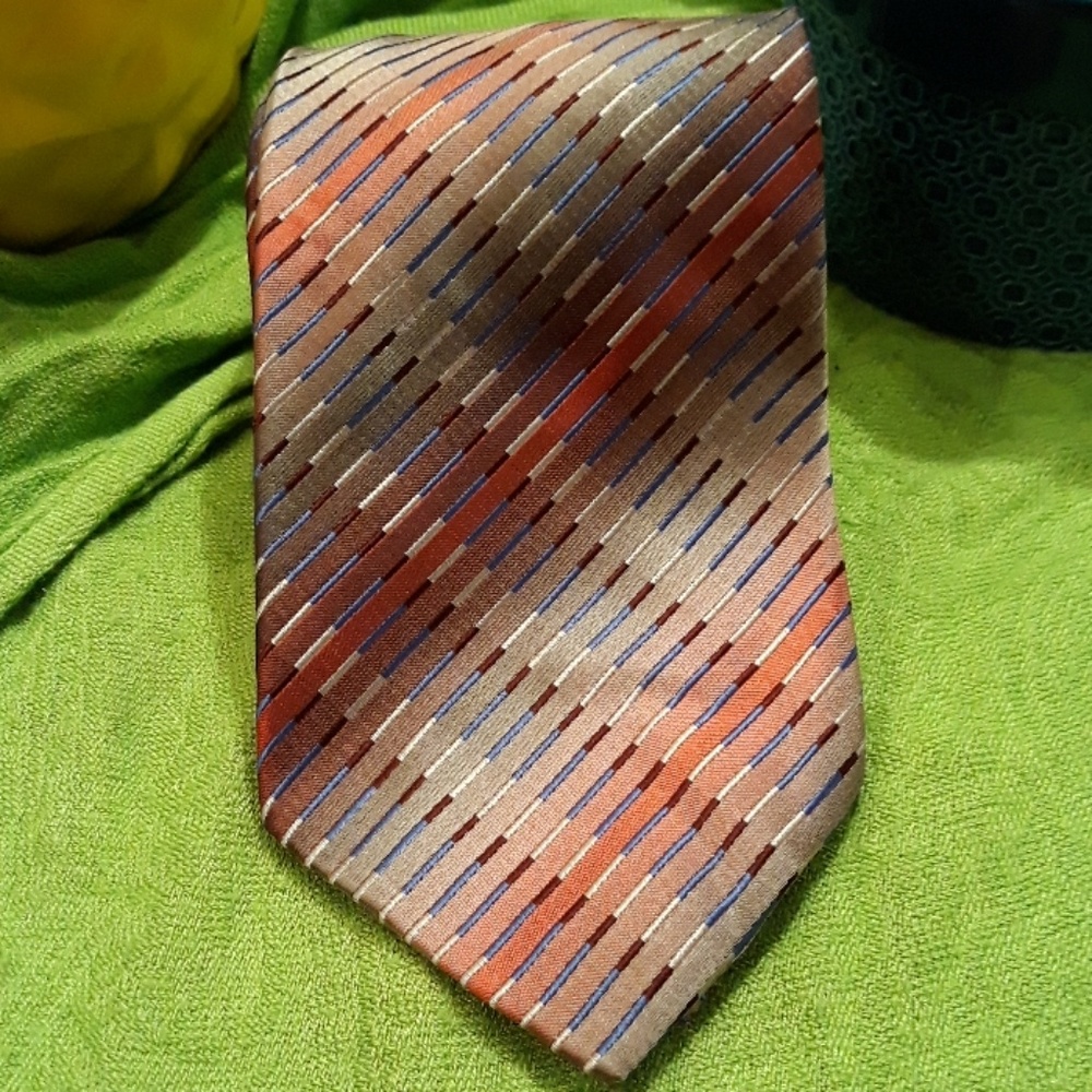 Tie